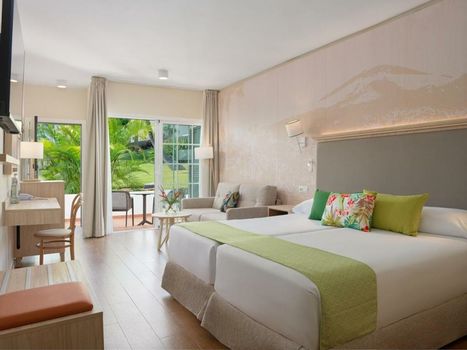 Hotel Jardín Tecina