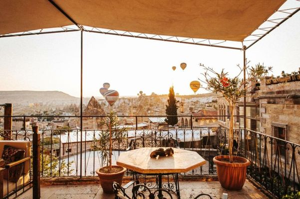 Sultan Cave Suites