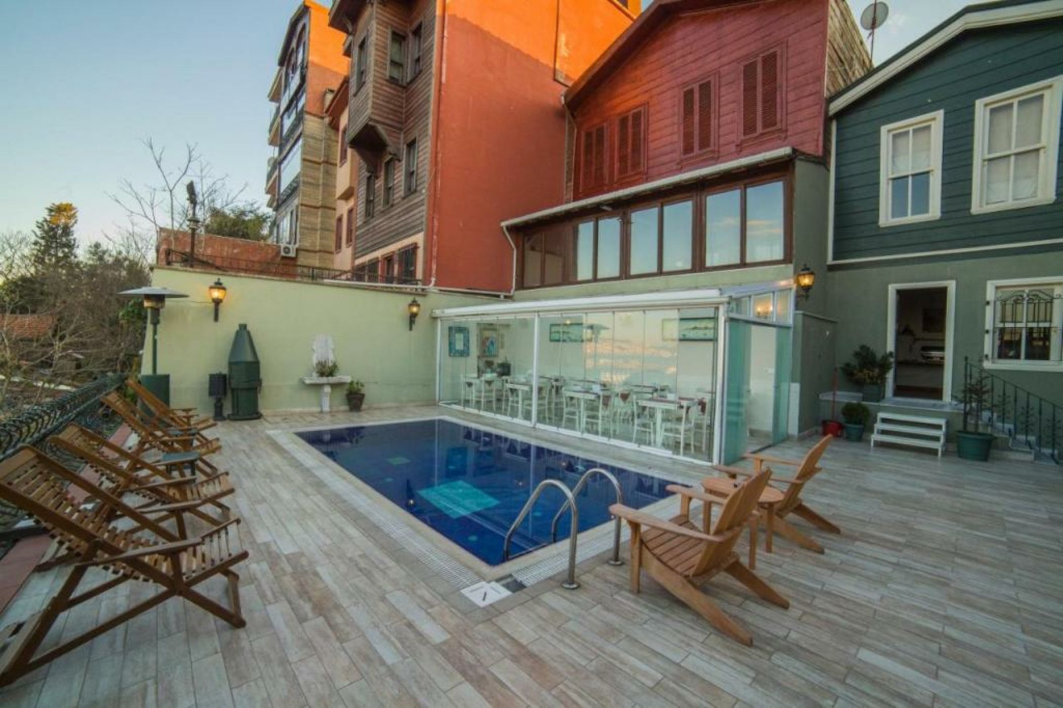 HHK Hotel