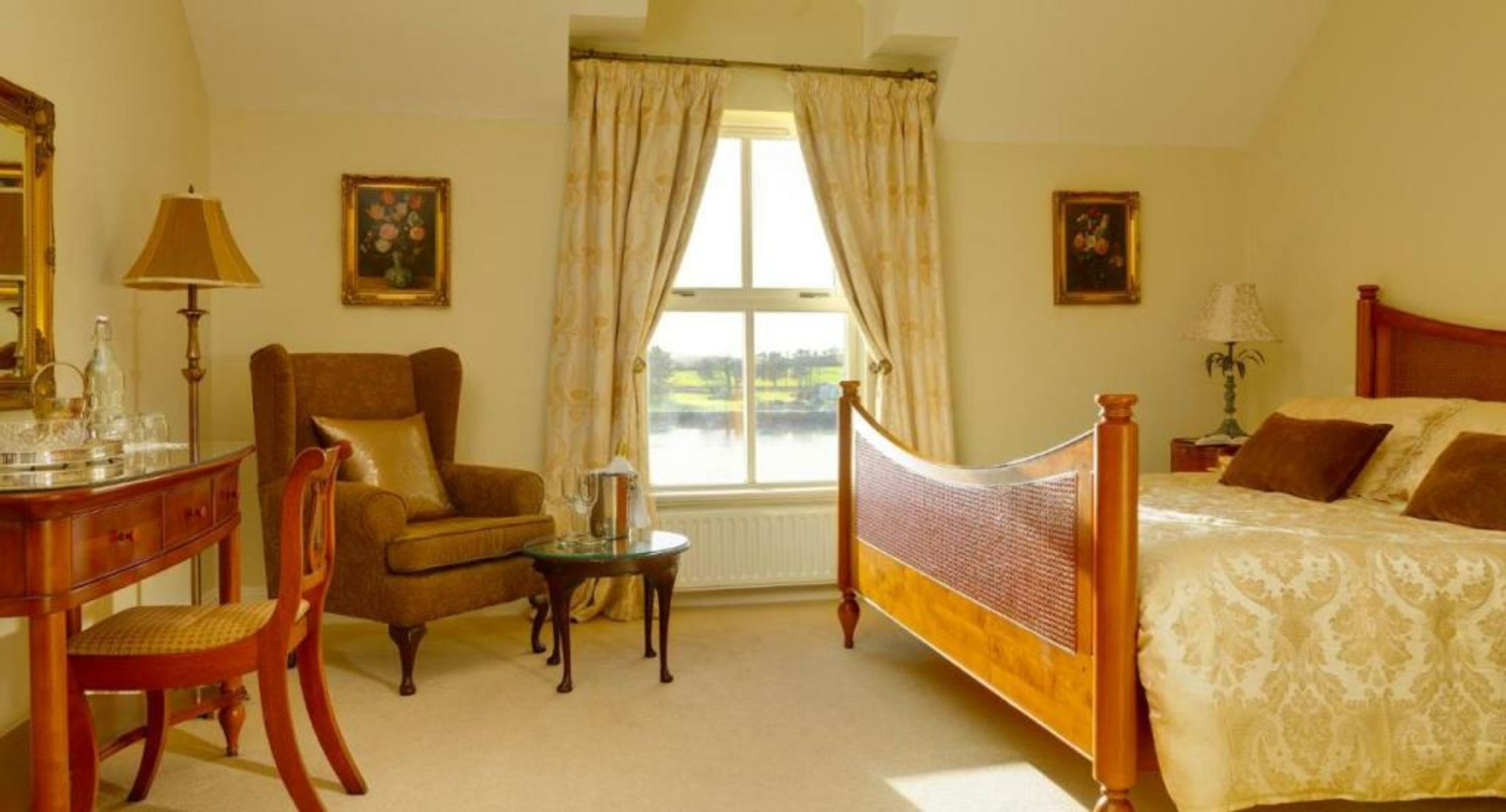 Castlewood House