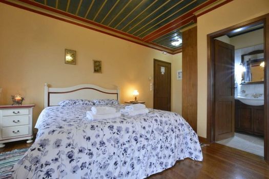 Nikolas Guesthouse
