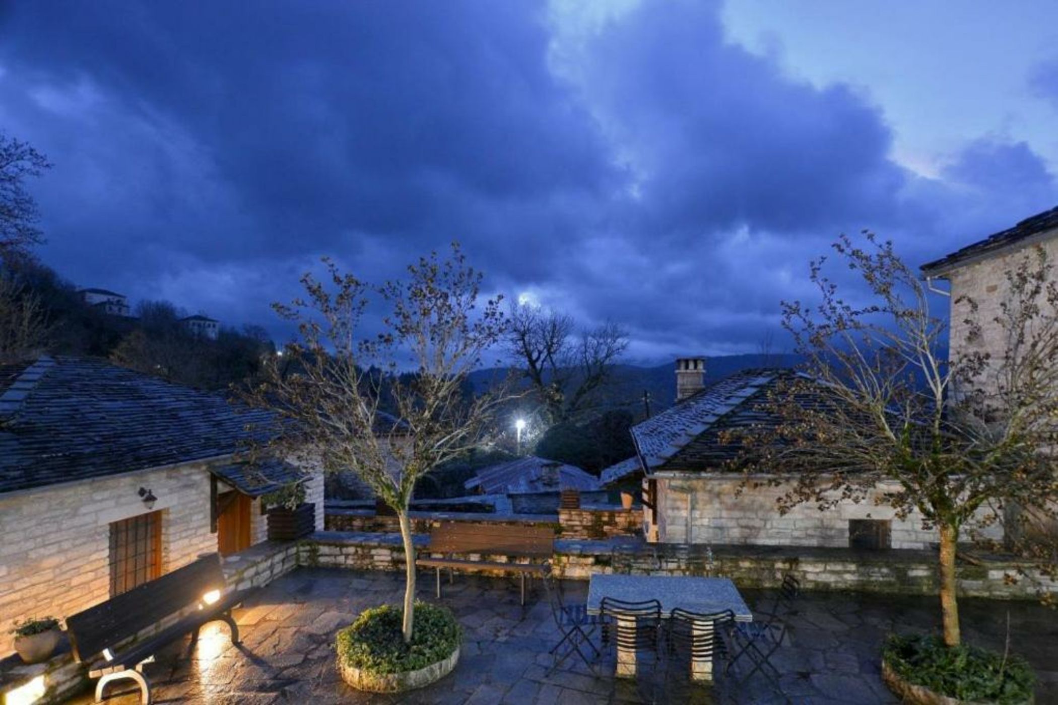 Nikolas Guesthouse