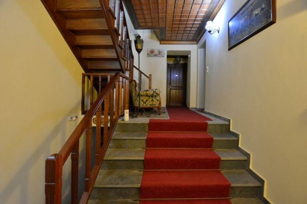 Nikolas Guesthouse