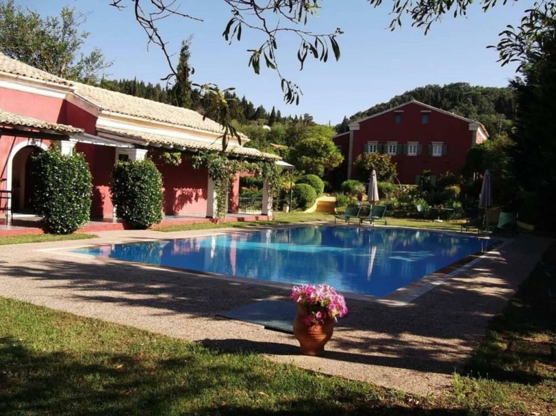 Villa De Loulia