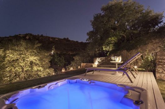 Locanda Don Serafino Historical Boutique Hotel