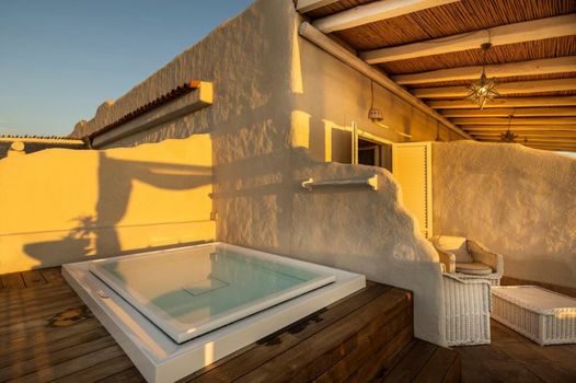 Therasia Resort Sea and SPA - The Leading Hotels of the World