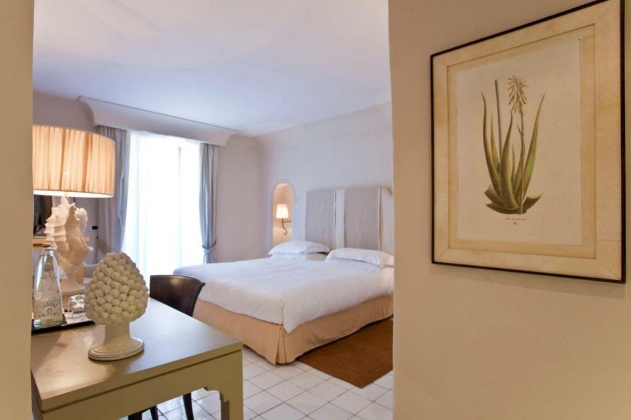 Therasia Resort Sea and SPA - The Leading Hotels of the World