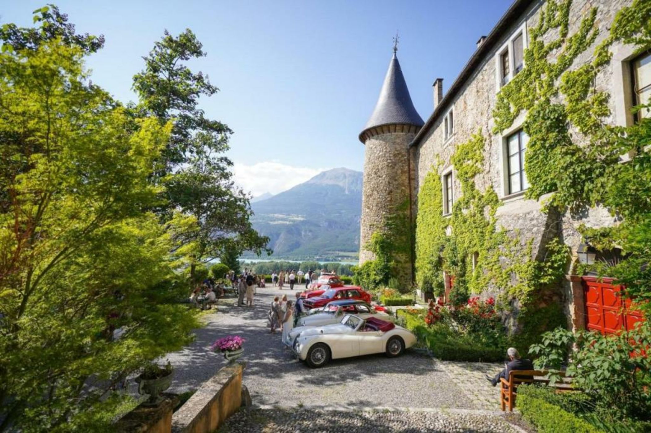 Chateau De Picomtal