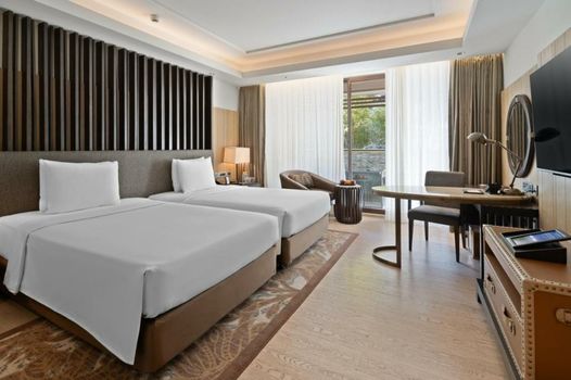 JW Marriott Mussoorie Walnut Grove Resort & Spa
