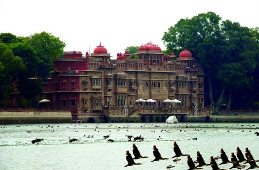 Gajner Palace-Heritage by HRH Group of Hotels