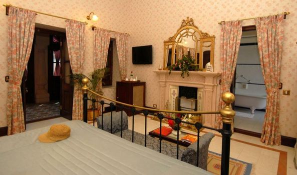 Gajner Palace-Heritage by HRH Group of Hotels