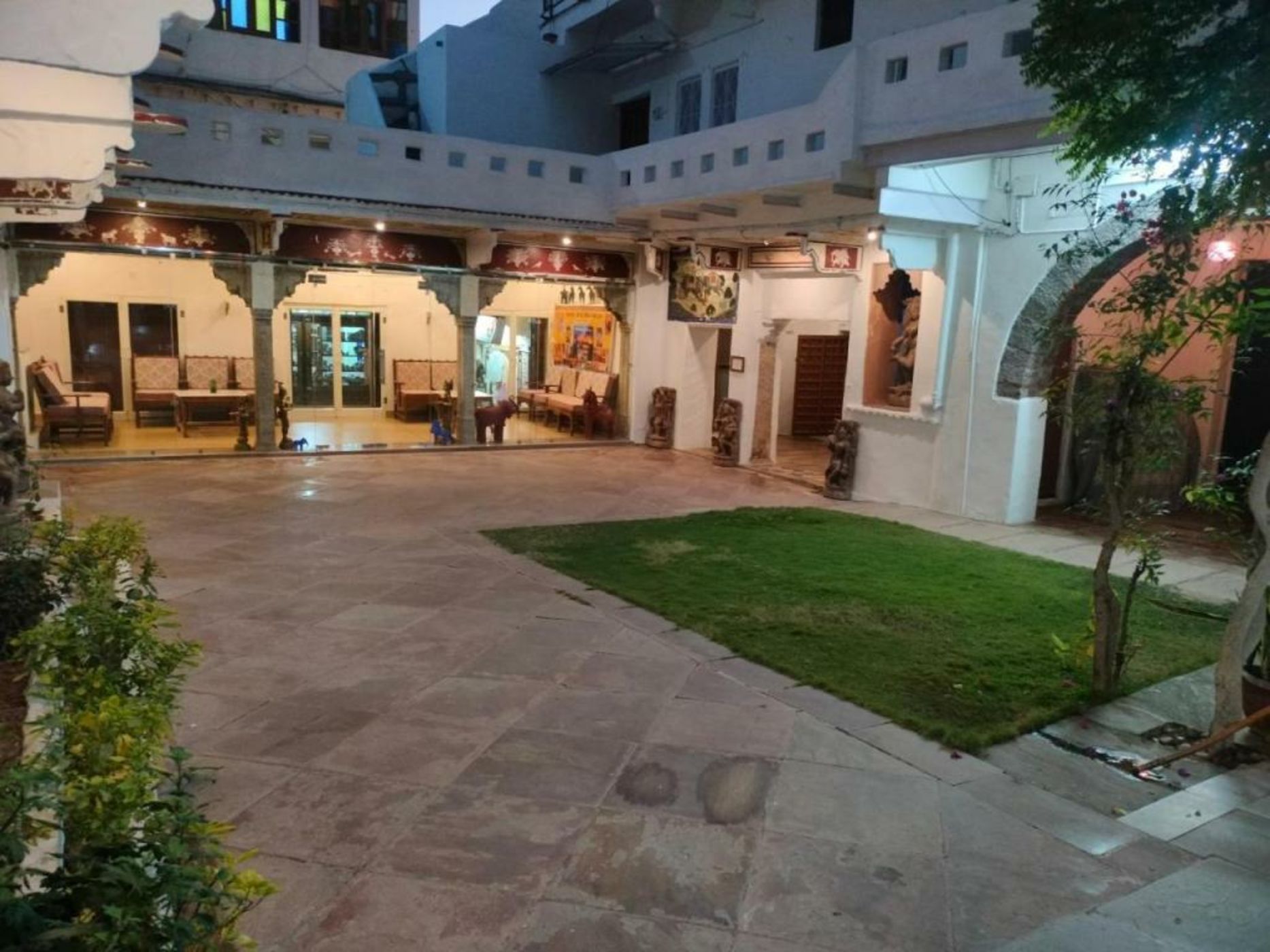 Haveli Braj Bhushanjee Heritage Hotel and Museum