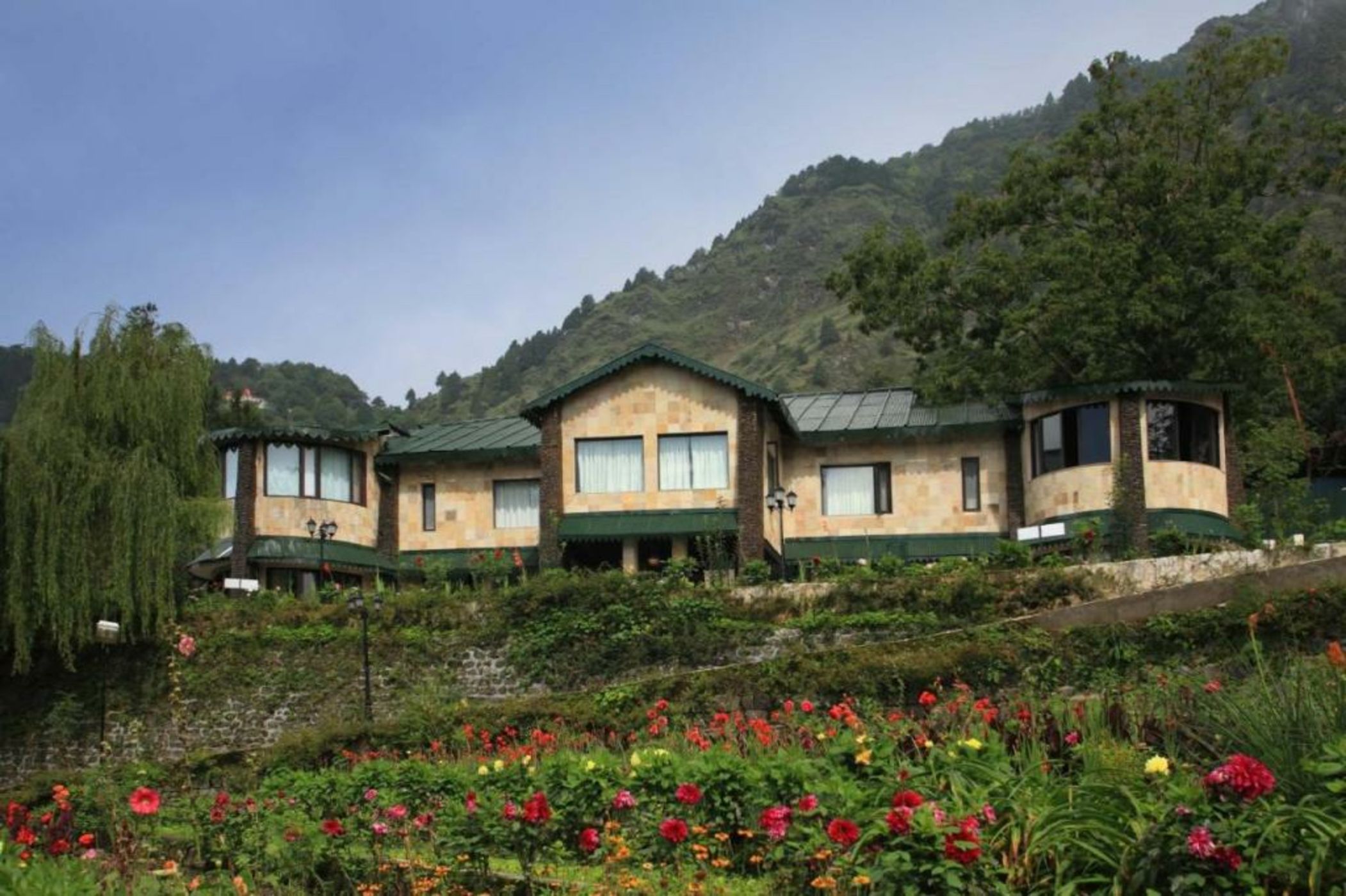 Shervani Hilltop Resort