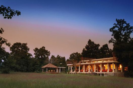 Mahua Kothi Bandhavgarh - A Taj Safari