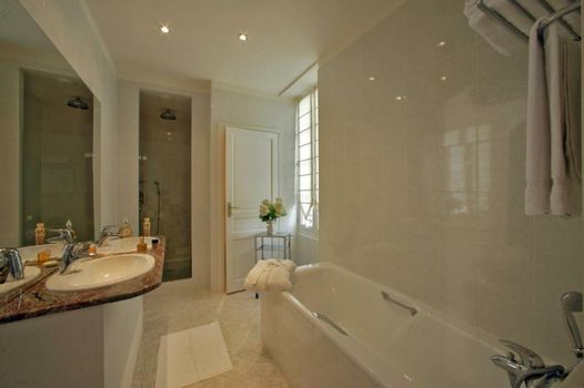 Le Manoir Saint Jean