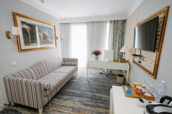 Kazzhol Hotel Astana