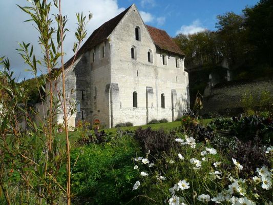 Chateau monastere de la Corroirie