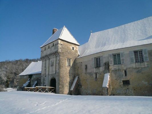 Chateau monastere de la Corroirie