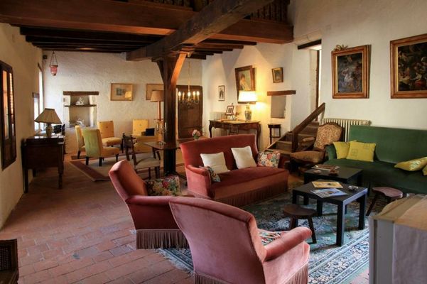 Chateau monastere de la Corroirie