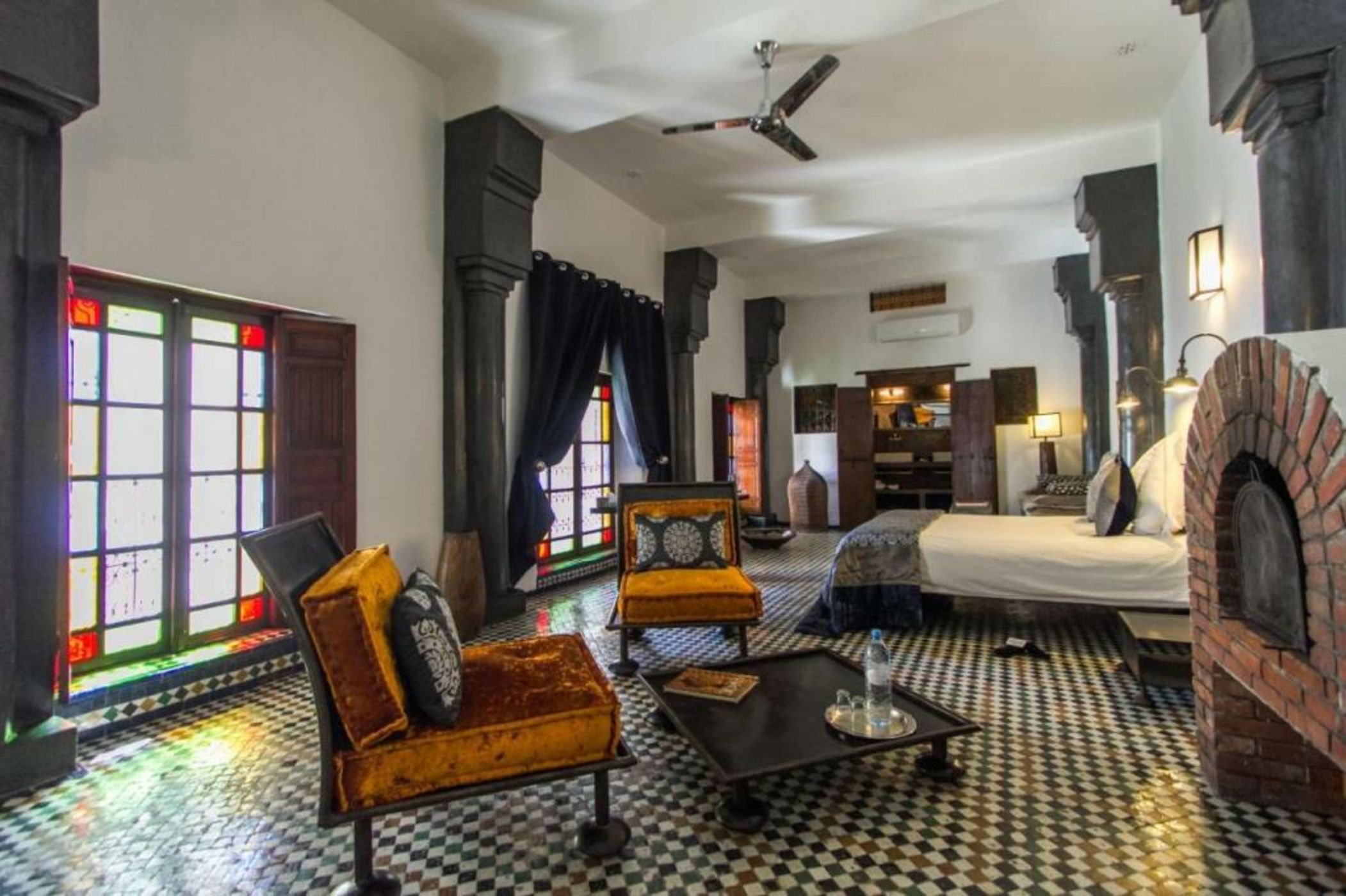 Riad Laaroussa