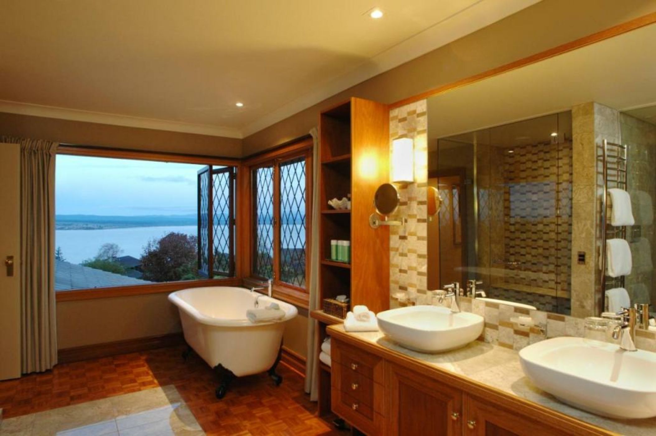 Lake Taupo Lodge