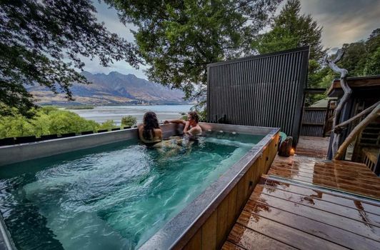 Kinloch Wilderness Retreat