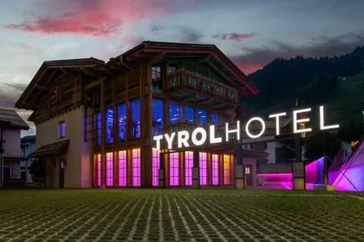 Raffl's Tyrol Hotel
