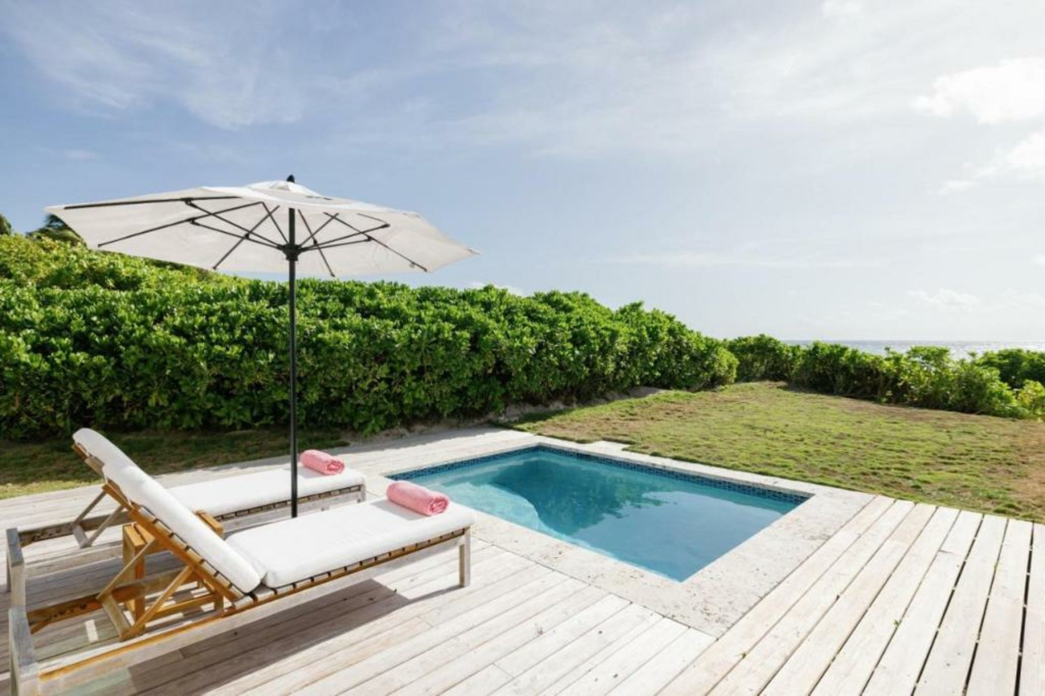 Pink Sands Resort