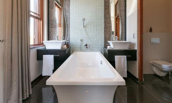 Nova Constantia Boutique Residence