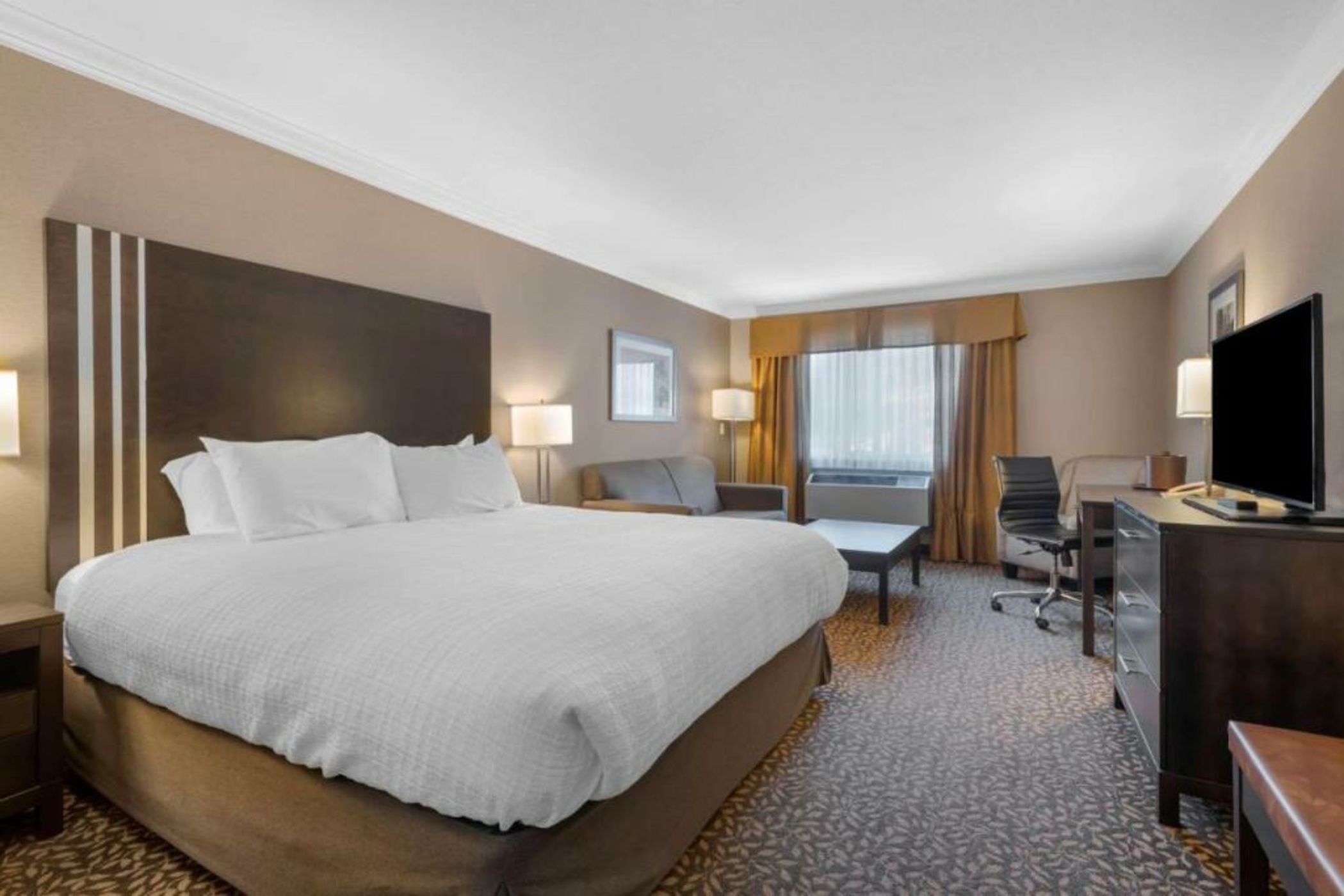Best Western Plus Fernie Mountain Lodge