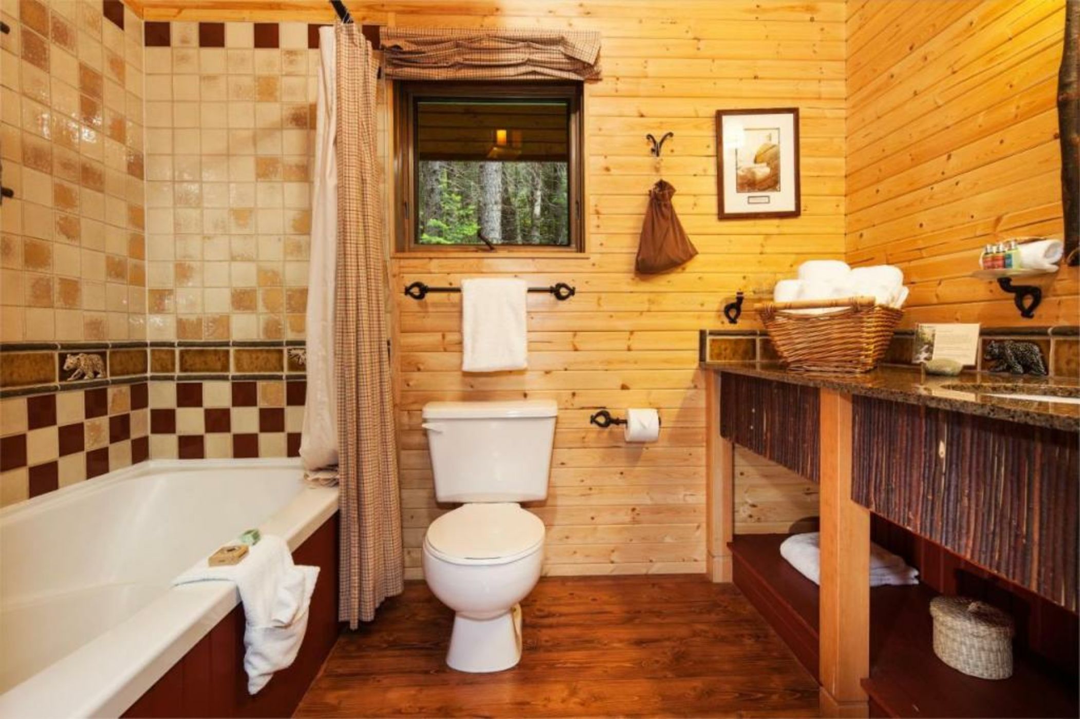 Cathedral Mountain Lodge