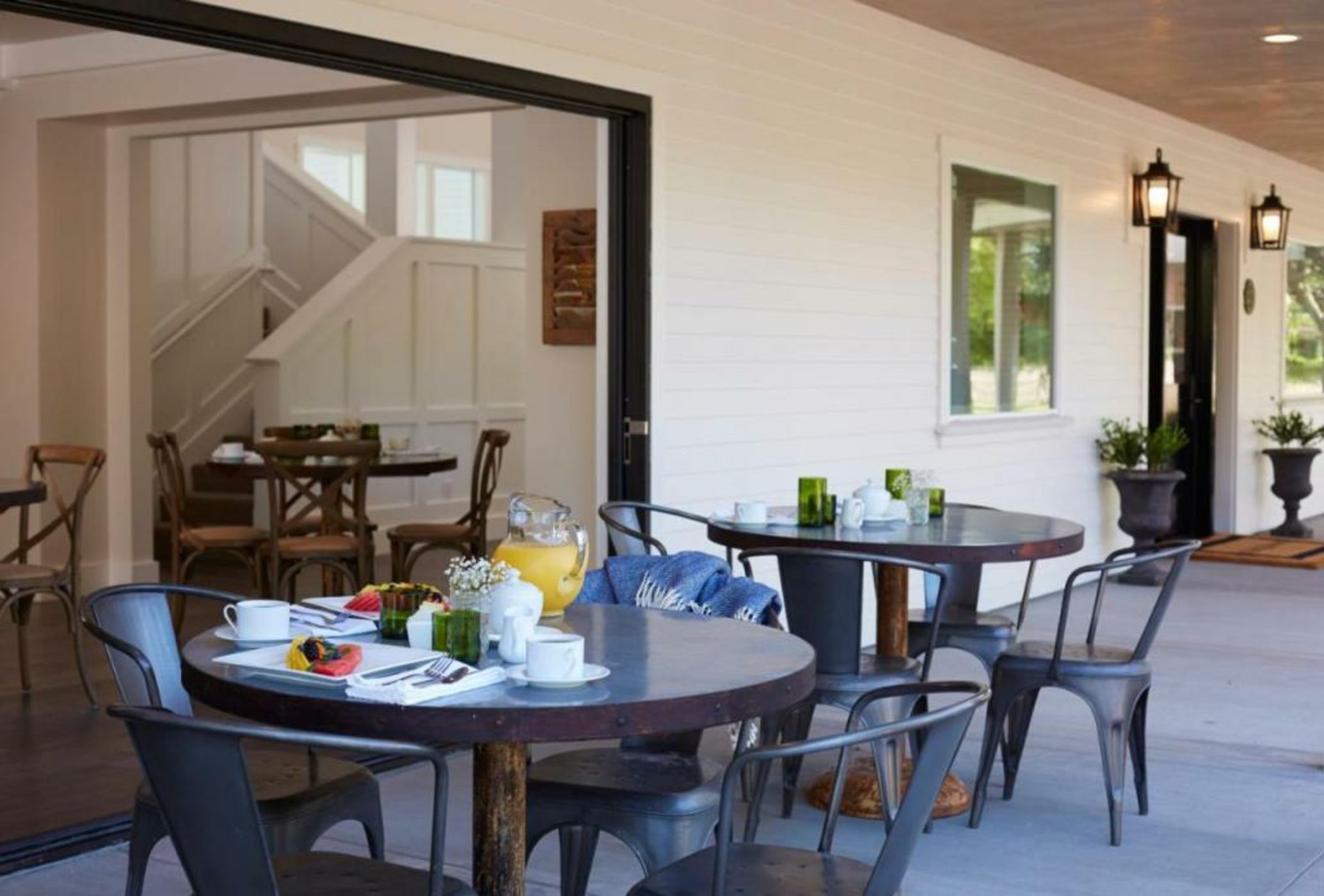 SummerWood Inn