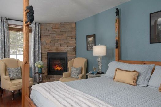 The Lodge at Moosehead Lake