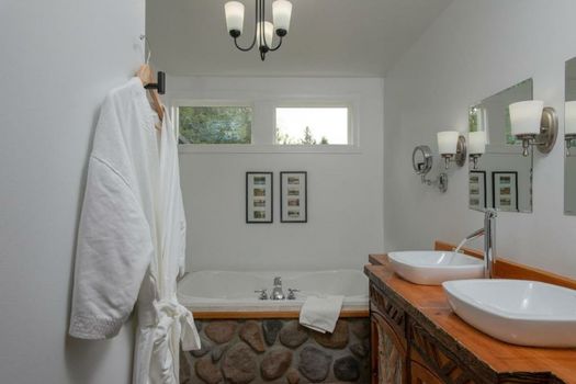 The Lodge at Moosehead Lake