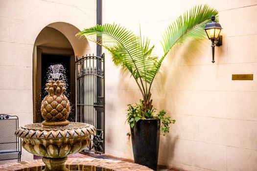 Kings Courtyard Inn