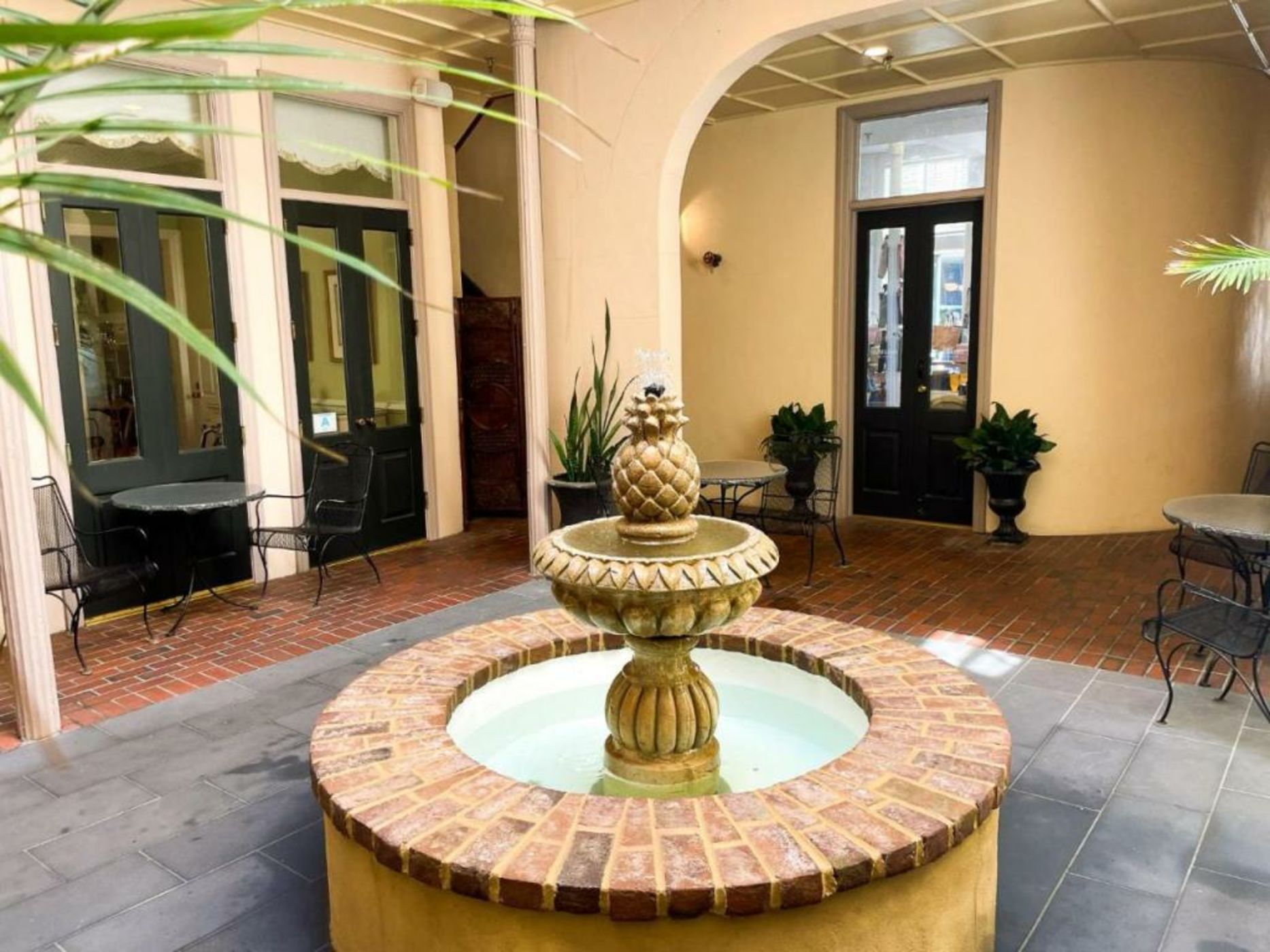 Kings Courtyard Inn