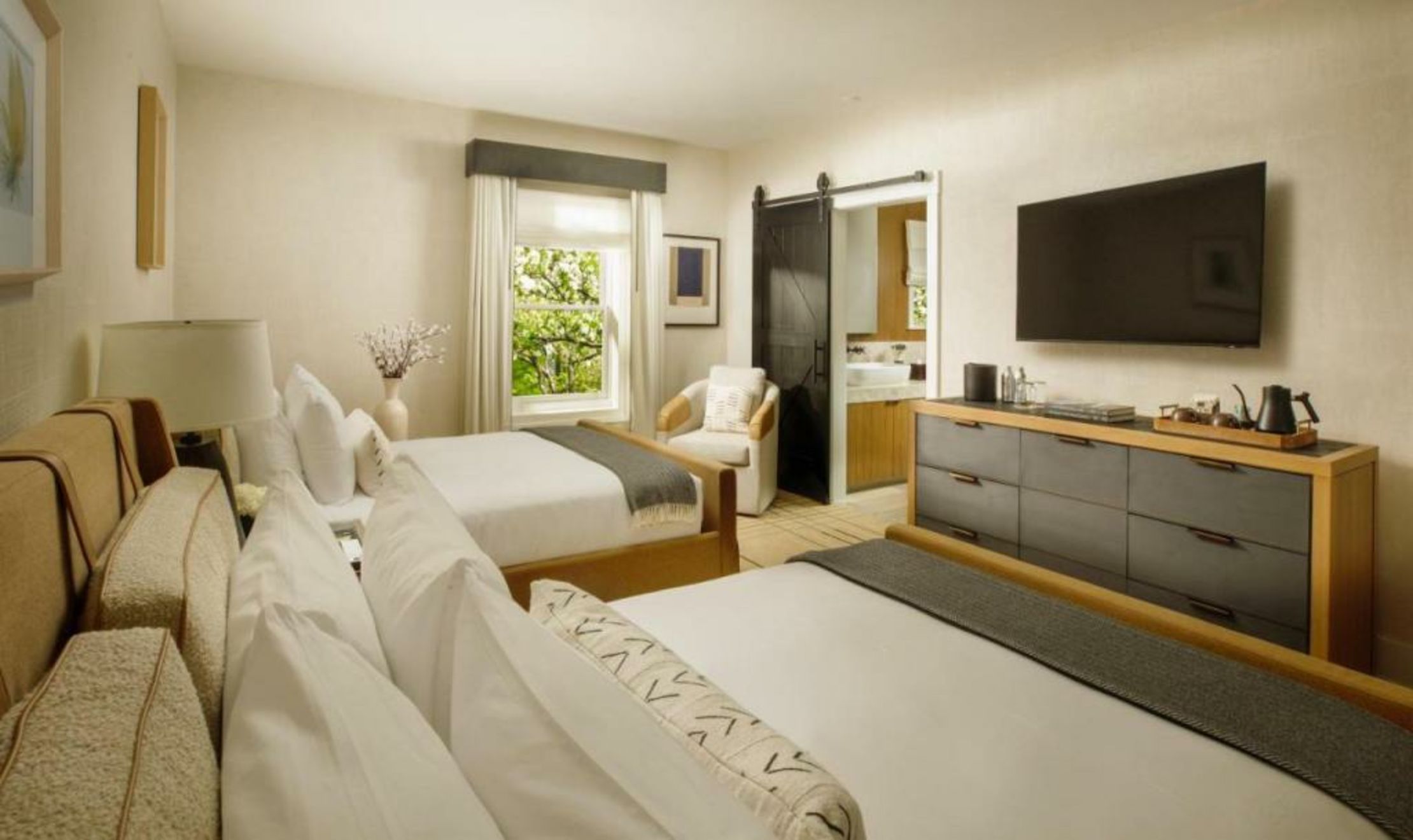 MacArthur Place Inn & Spa