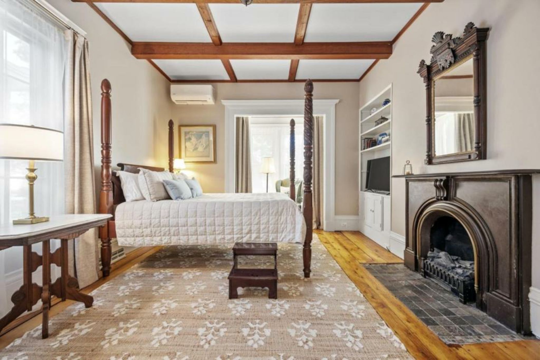 Isaiah Jones Homestead Bed and Breakfast