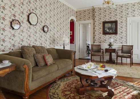 Isaiah Jones Homestead Bed and Breakfast