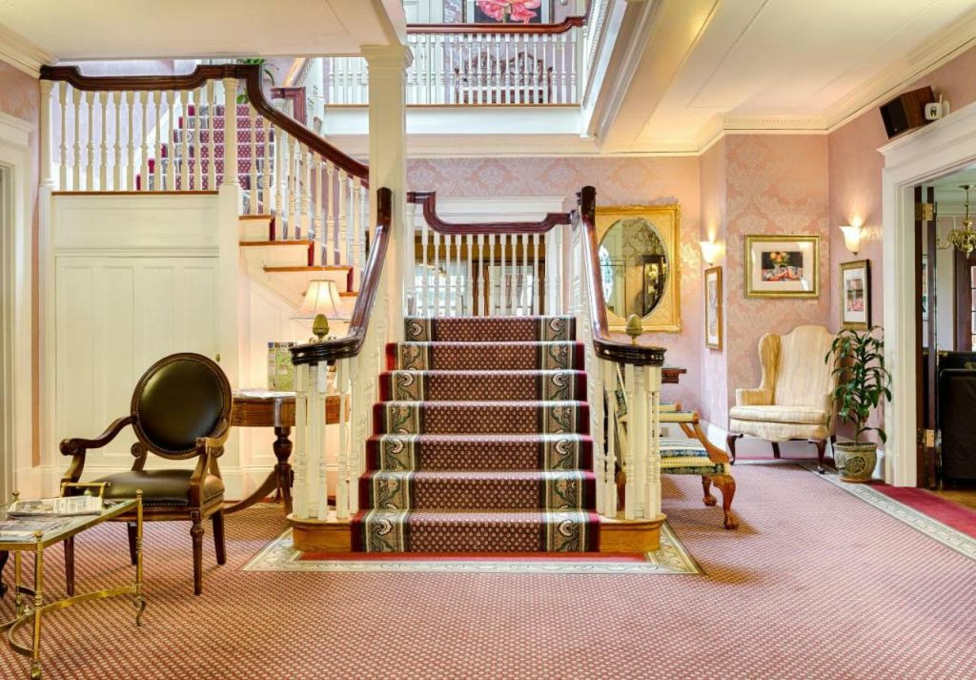 Gateways Inn