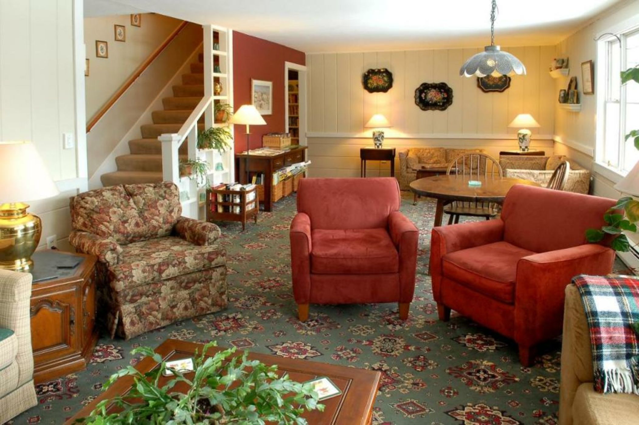 Deerhill Inn