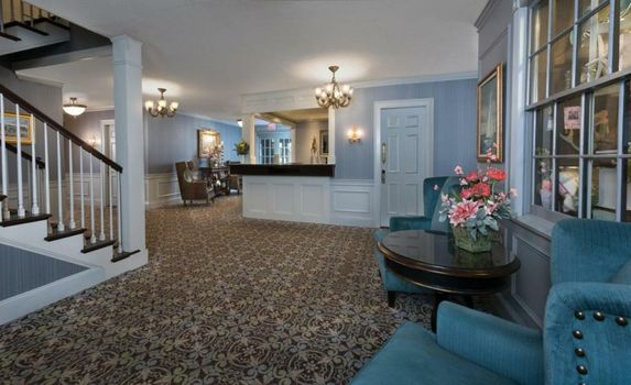 Dan'l Webster Inn and Spa