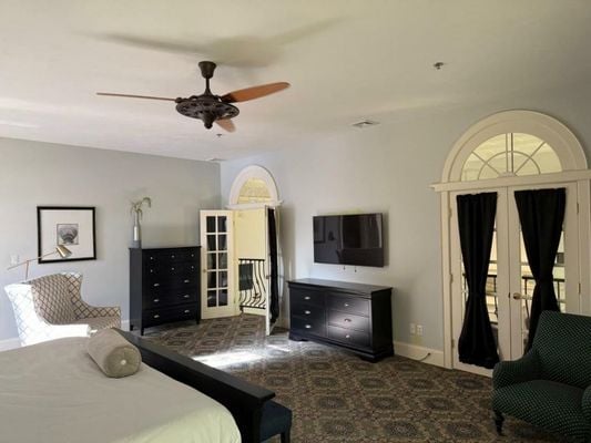 Belfry Inn and Bistro