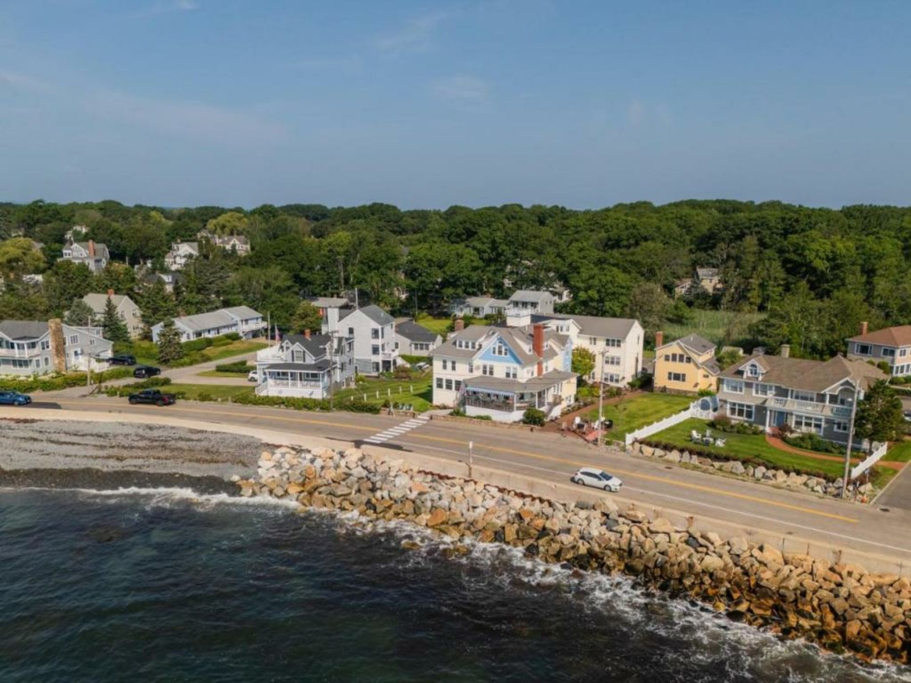 The Beach House Inn