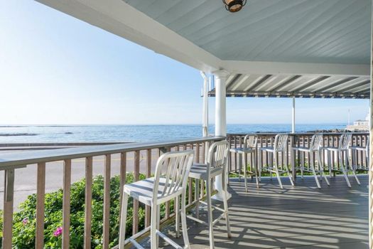 The Beach House Inn