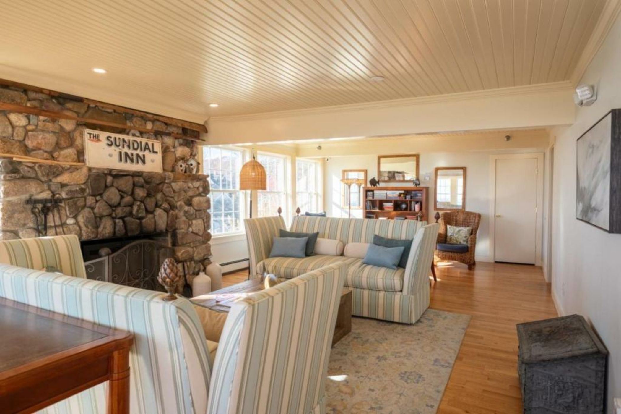 The Beach House Inn
