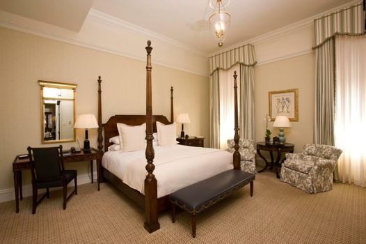 Capital Hotel
