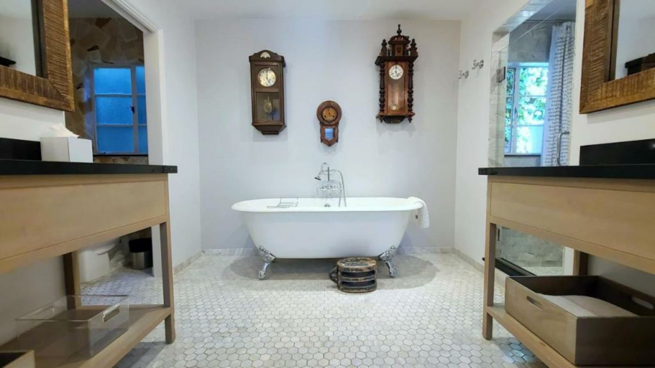 The Vagabond's House Boutique Inn