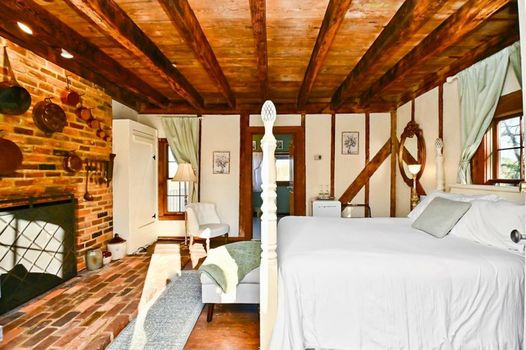Prospect Hill Inn & Restaurant