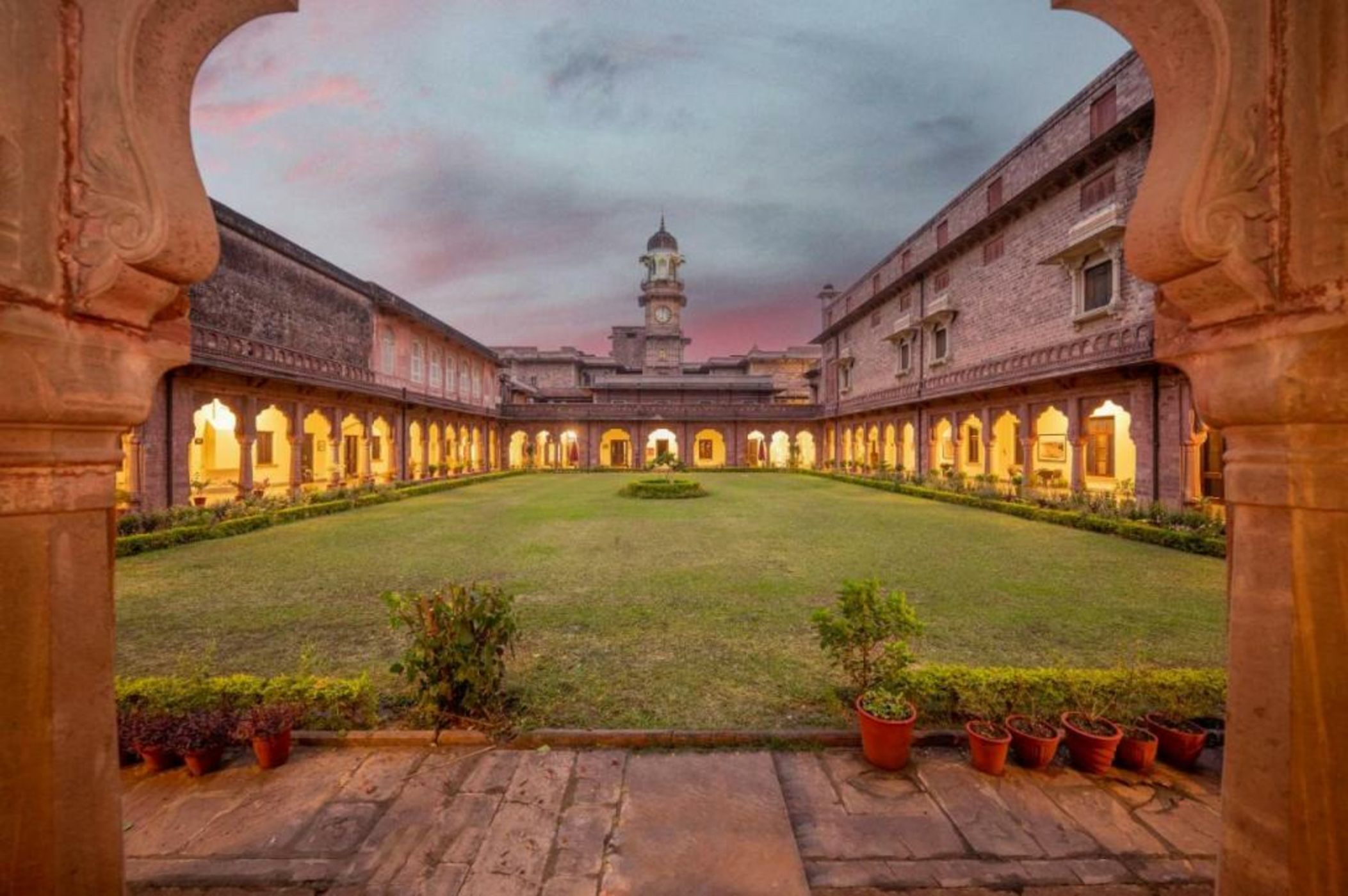 Umed Bhawan Palace, Kotah